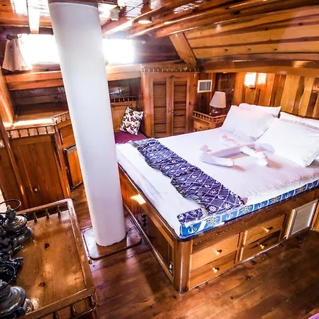 船屋 Barbaros Yachting Private Gulet 3 Cabins